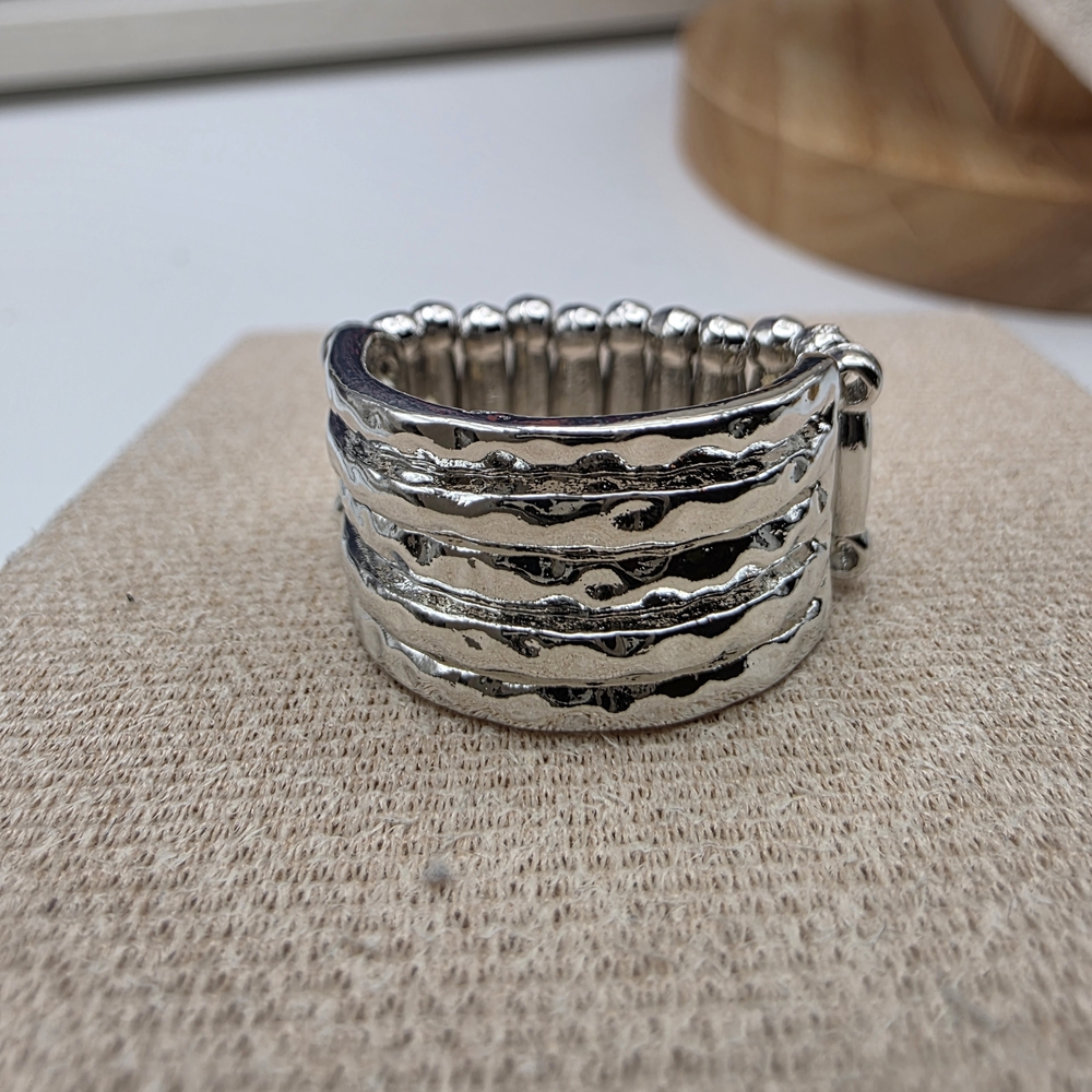 Paparazzi Textured Silver Ring (192)